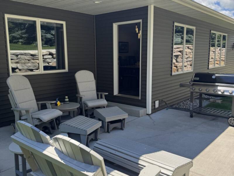 3346 Stone Ridge Dr, Green Bay, WI 54313